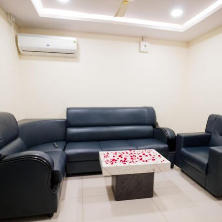 Hotel Parameshwara Luxury Awaits Vijayawāda Eksteriør billede
